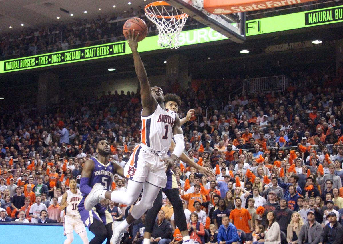No 11 Auburn Romps No 25 Washington In Showcase Victory Auburn University Sports Oanow Com