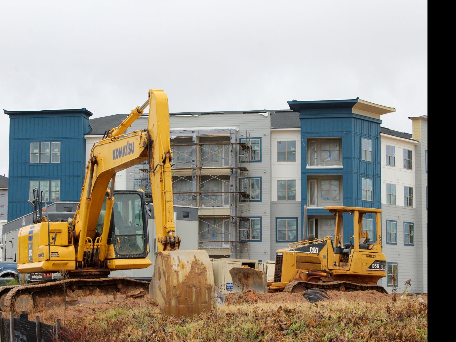 Apartments Being Built Near East Glenn Avenue Govt And Politics Oanow Com