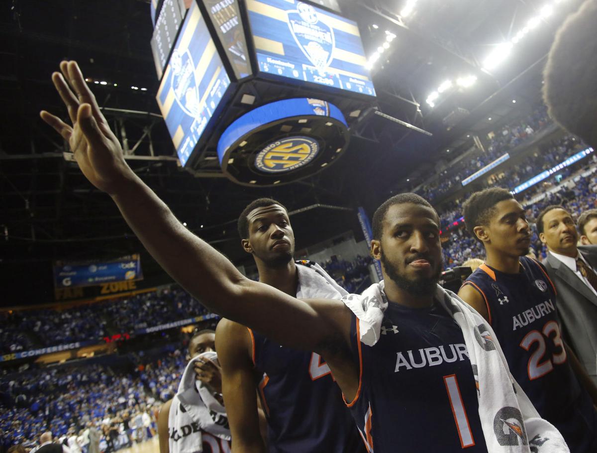 Former Auburn Standout Kt Harrell Trying To Stand Out Auburn