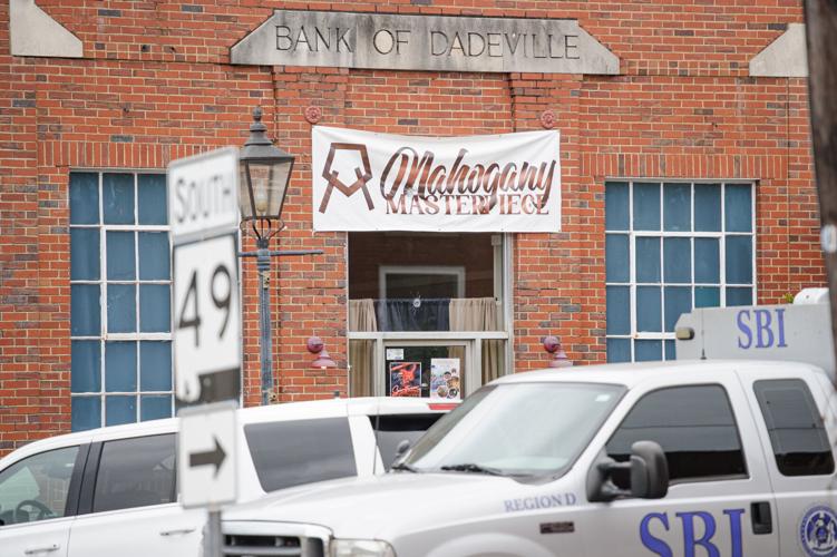 Shooting in Dadeville leaves 4 killed, 'multitude' injured