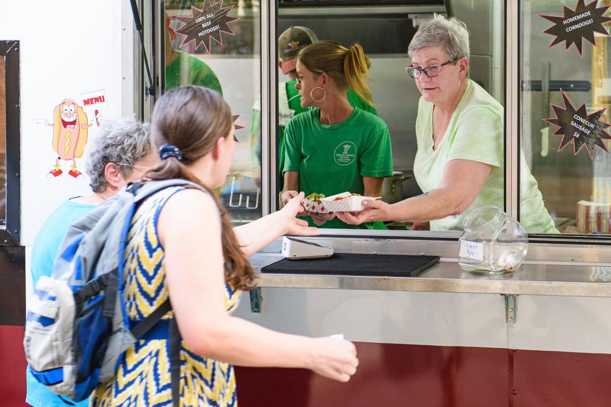 Food Truck Friday draws families to downtown Opelika