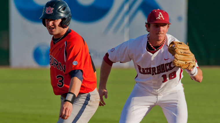 AUBURN BASEBALL: Garrett Cooper's 2 home runs lifts Tigers to win