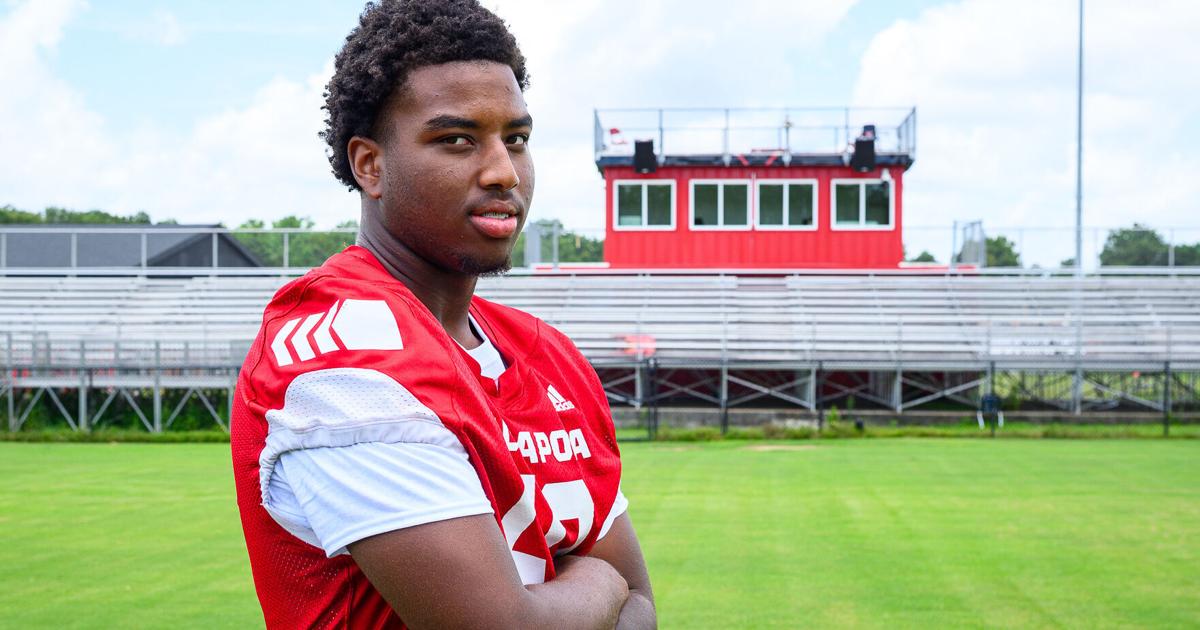 SUPER 8 SENIORS: Loachapoka's Kameron White does it all on offense and defense