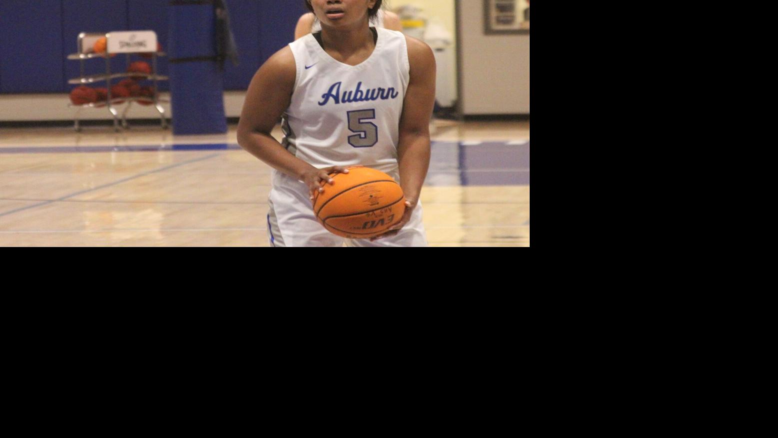 OANow.com - Olivia Porter, Syriah Daniels dominate as Auburn High wins area title image