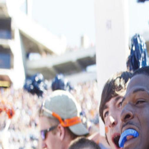 Auburn University Football De Dee Ford Changes Jersey Number To Punter S 30 Auburn University Sports Oanow Com