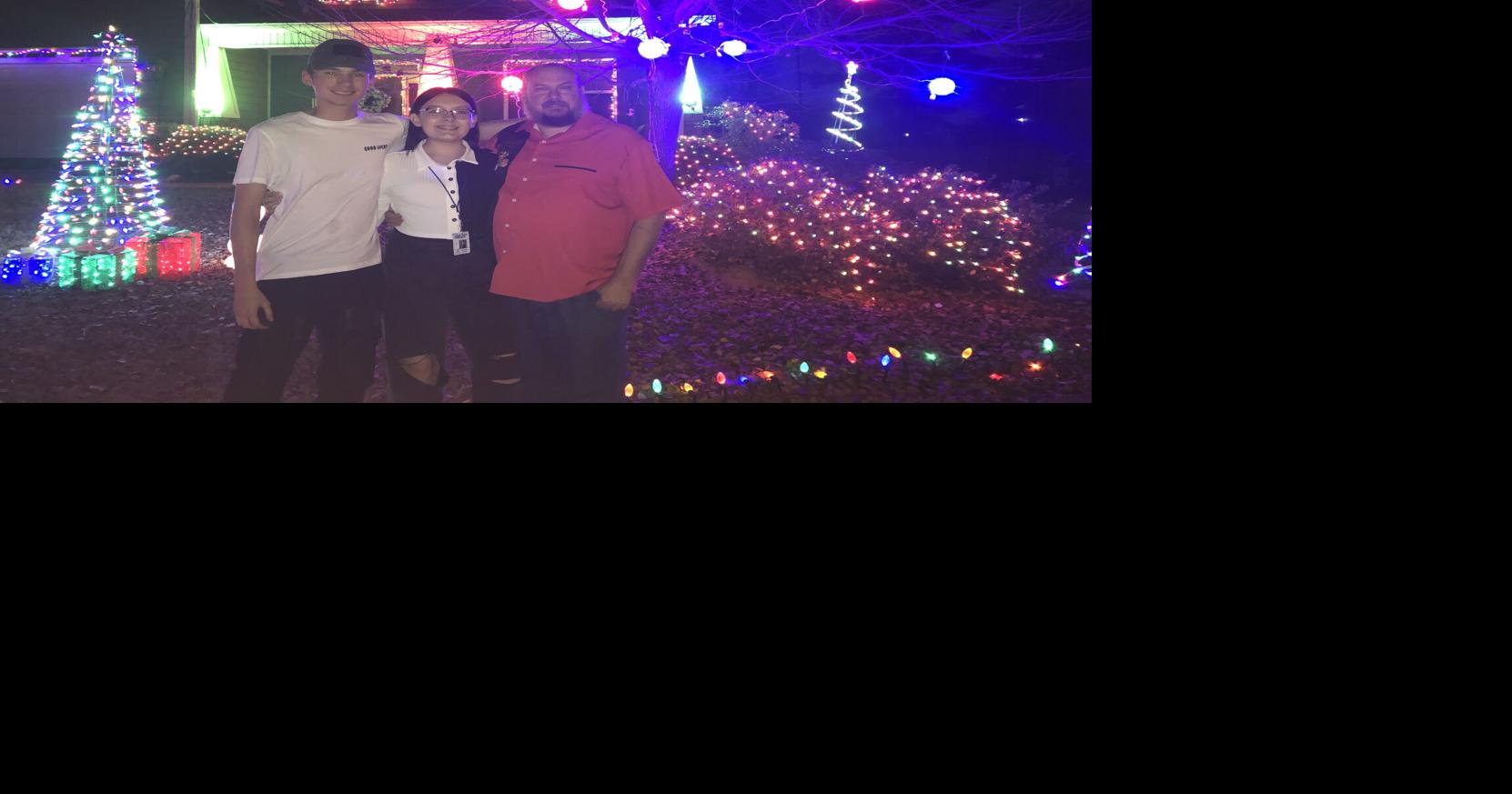 i always wanted to be the house that people drove by auburn man and his kids create christmas light show local news oanow com