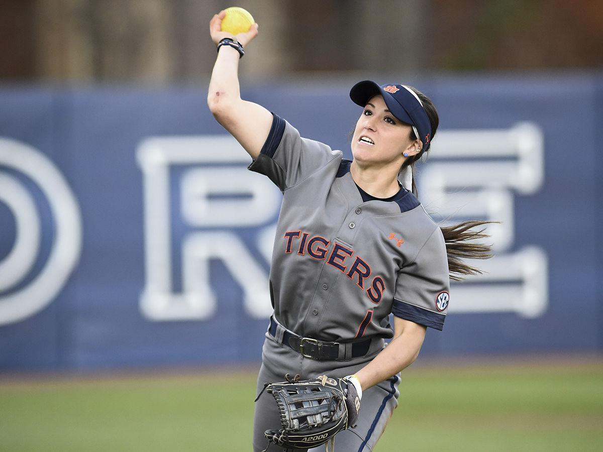 Pitching, defense step up as Auburn sweeps State Softball
