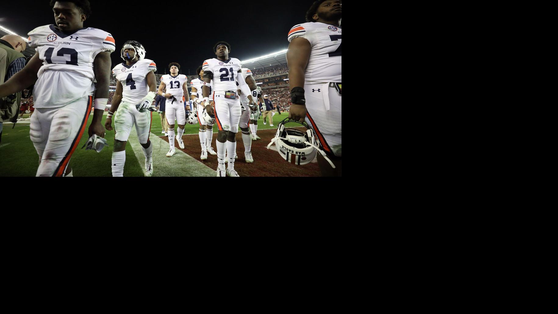 Disappointed No 1 Alabama Thrashes Auburn In 83rd Iron Bowl