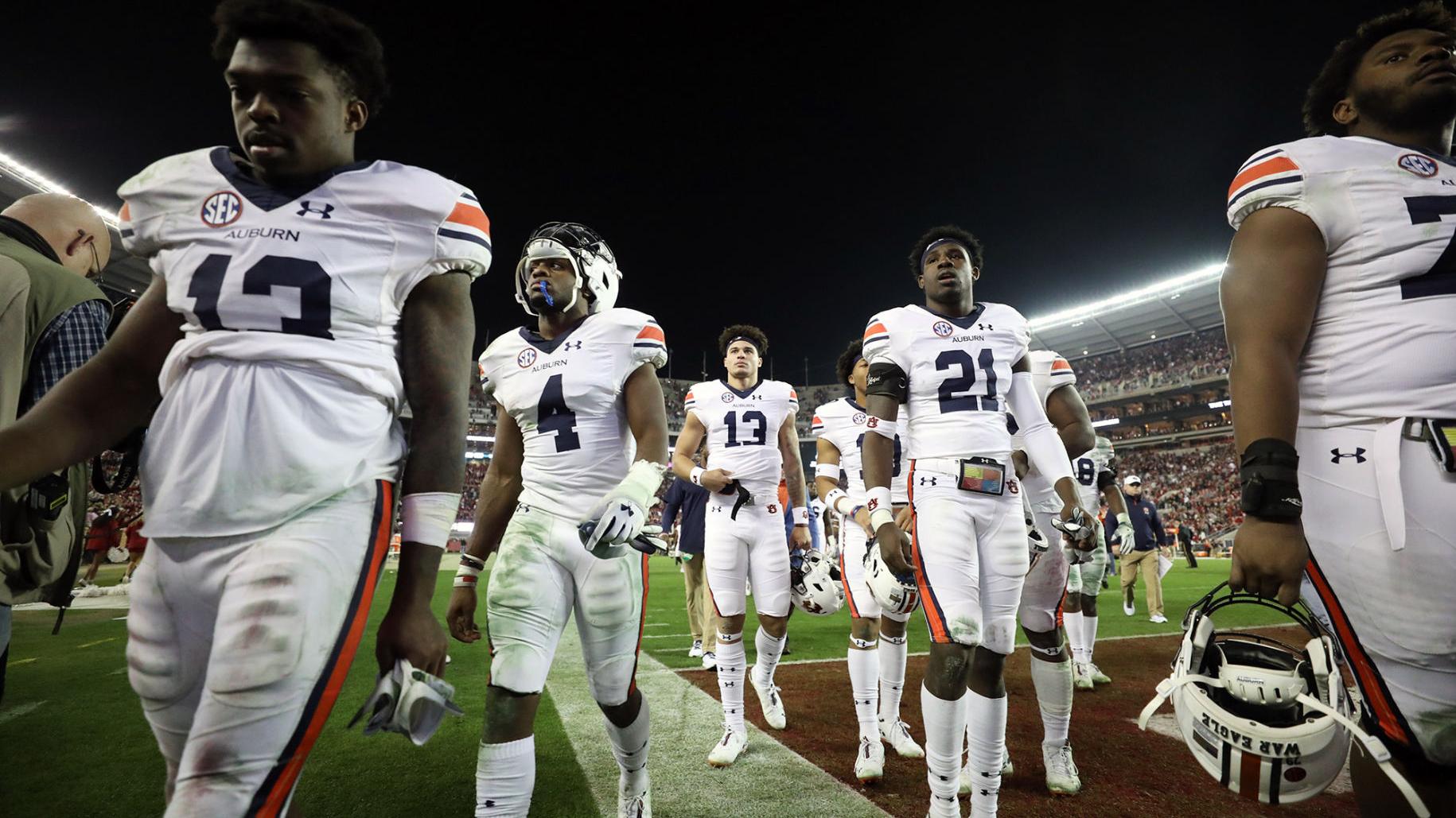 Disappointed No 1 Alabama Thrashes Auburn In 83rd Iron Bowl