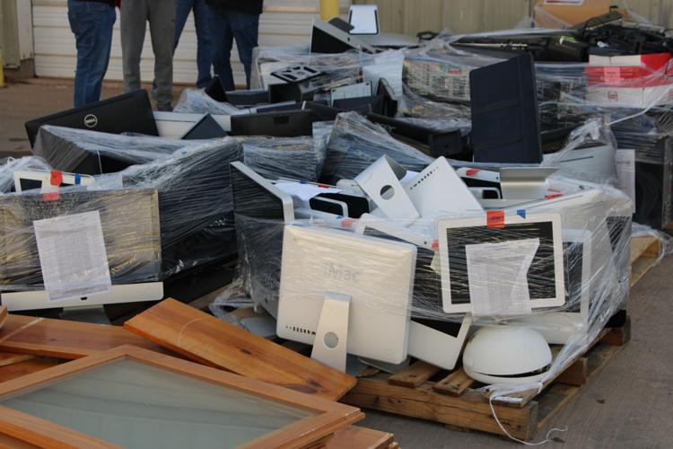 everything-for-1-osu-surplus-auction-sells-at-deep-discount-news