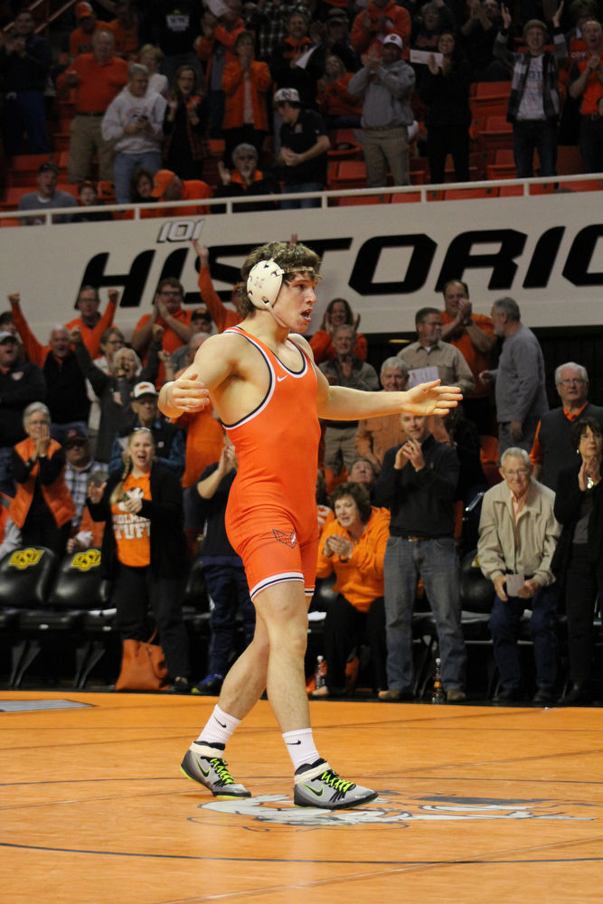 No. 7 Oklahoma State wins in a battle of Cowboys Sports