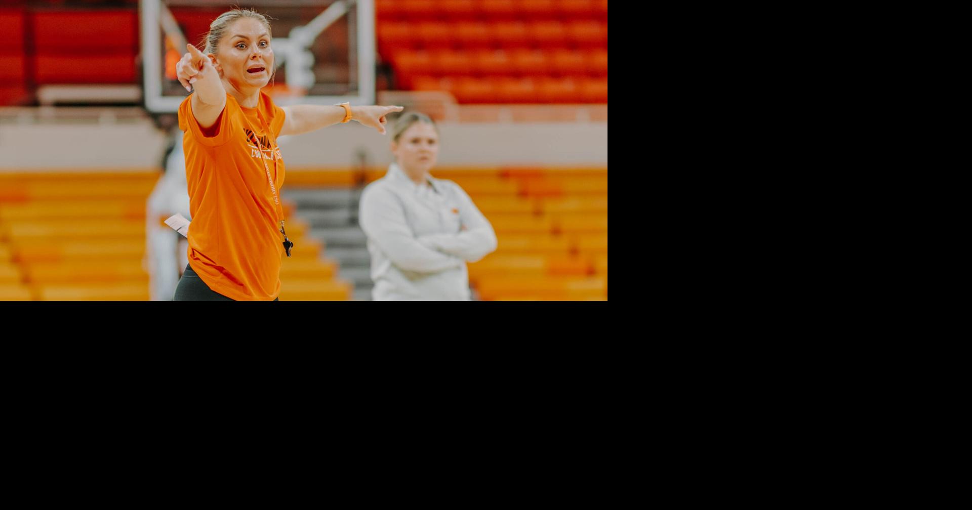 jacie-hoyt-talks-retooled-cowgirl-basketball-roster-adjustments-leading-up-to-2024-25-season-women-s-basketball-ocolly-com