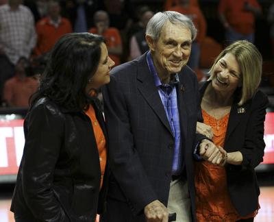 Column Eddie Sutton S Exclusion From Hall Of Fame A Disgrace To Basketball Sports Ocolly Com