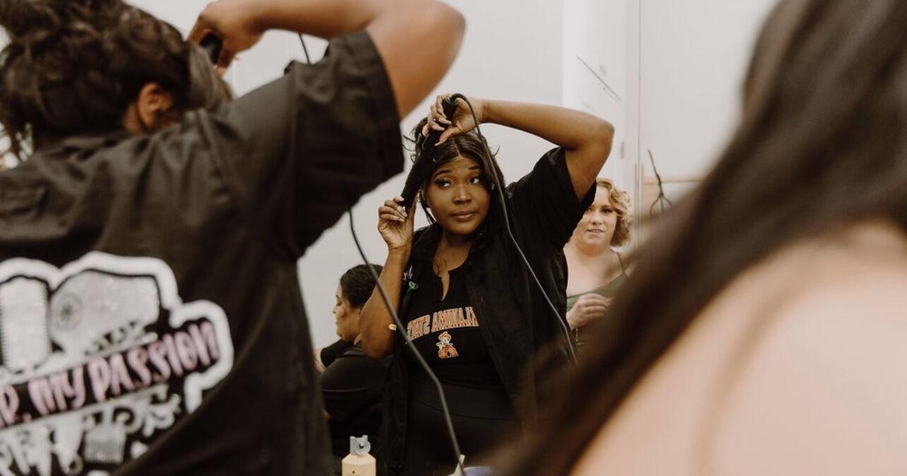 'Bigger than hair': Black hairstylist impacts OSU students, Stillwater community - Vimarsana News