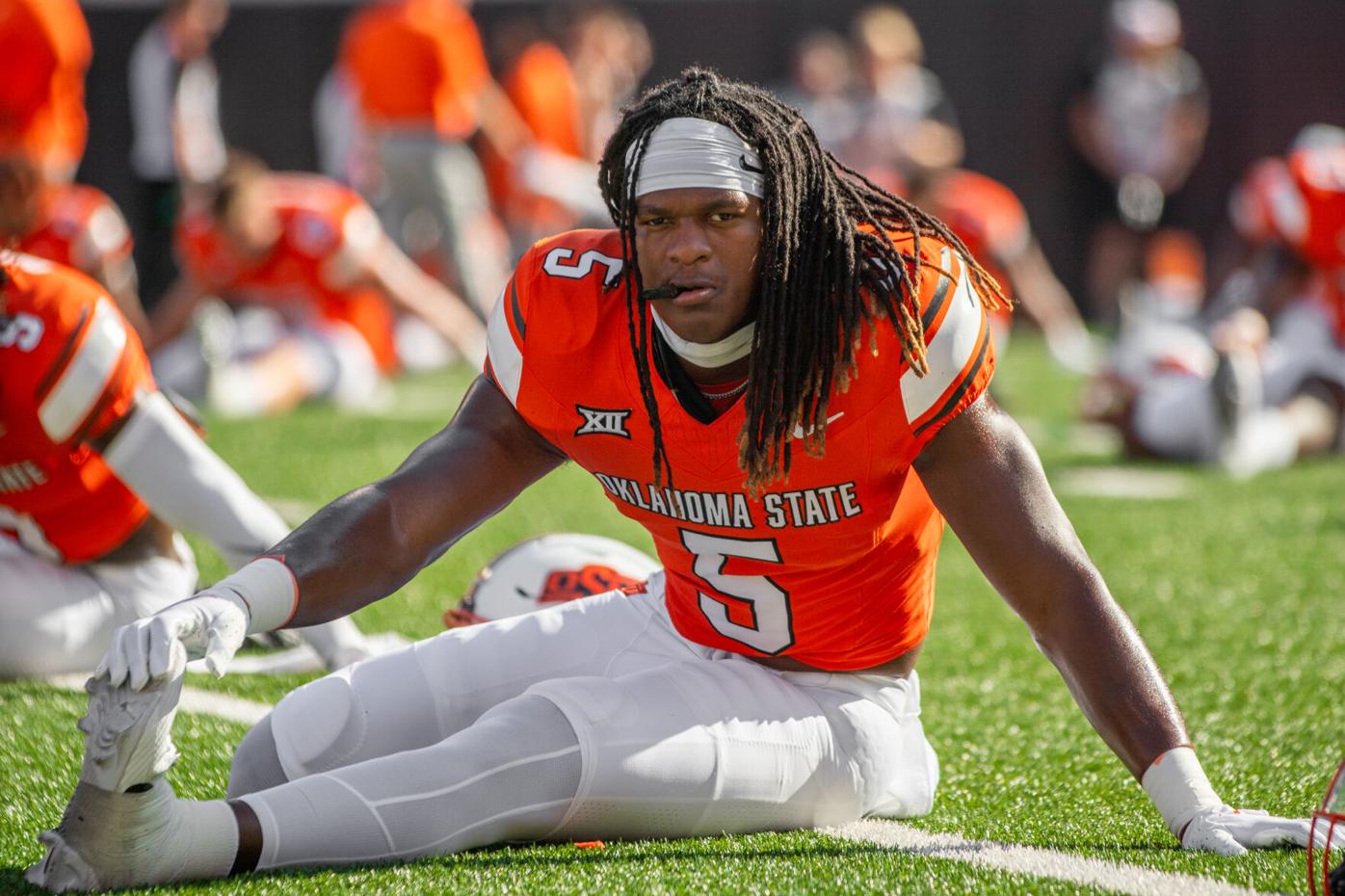 Oklahoma State football linebacker Kendal Daniels enters transfer portal |  Football | ocolly.com