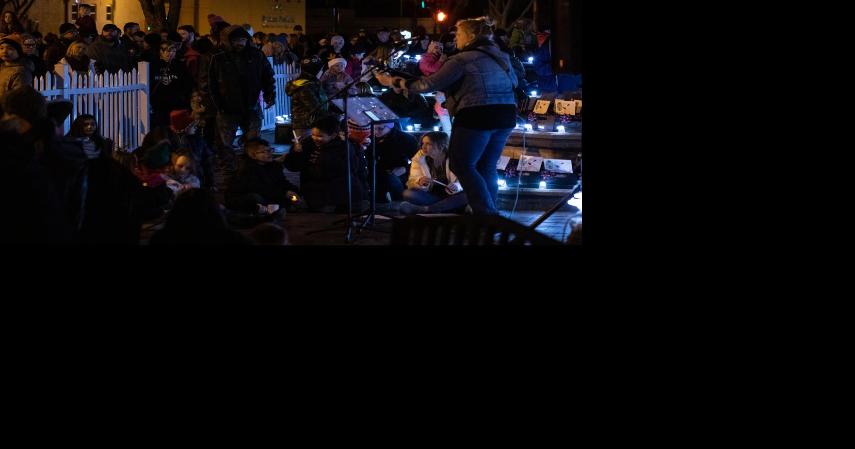 PHOTOS Stillwater Tree Lighting Gallery