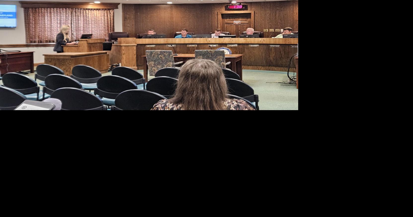Council revisits residency requirements for elected positions