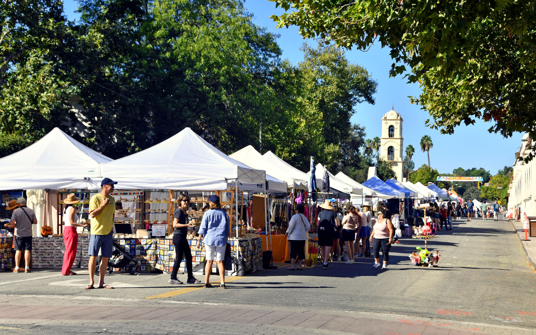 Faces of Ojai Day Outdoors