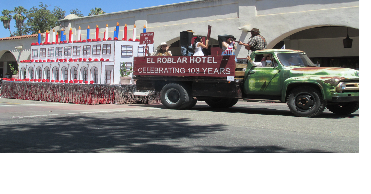 Hotel El Roblar parade 2022