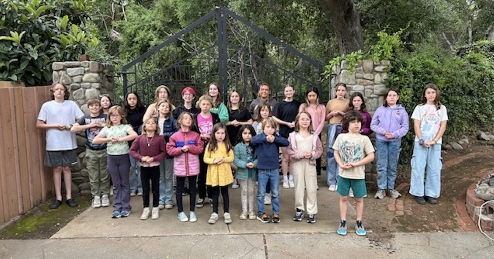 All-youth cast previews 'Alice in Wonderland' at Art in the Park | Culture - Vimarsana News
