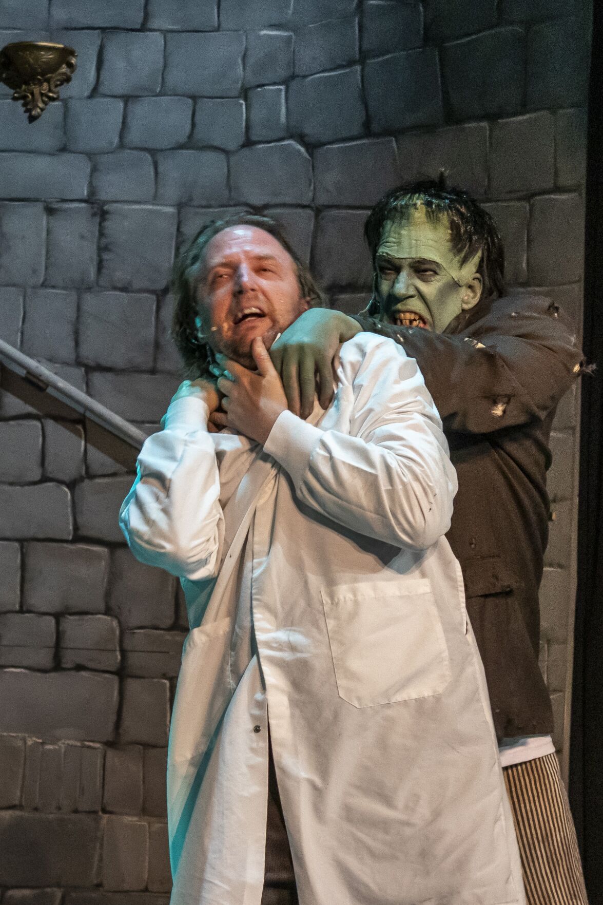 Young Frankenstein' puts on the ritz to electrify OACT | Culture |  ojaivalleynews.com, image size:1175x1763