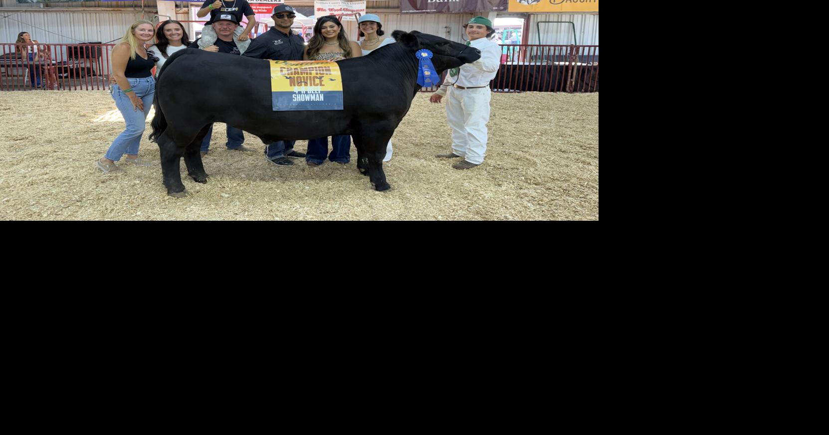 Students & their livestock show off at VC Fair’s Junior Livestock Auction