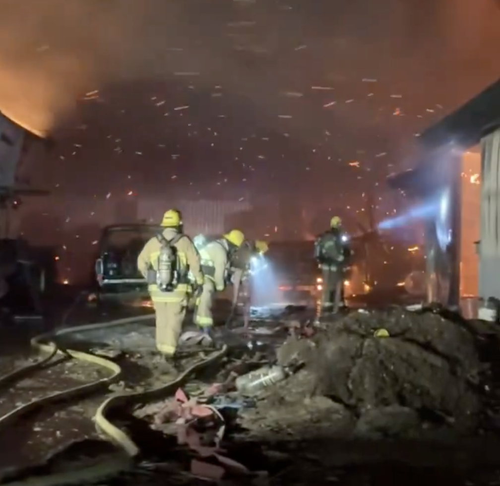 Fire crews working to knock down structure fire in Santa Paula | County ...