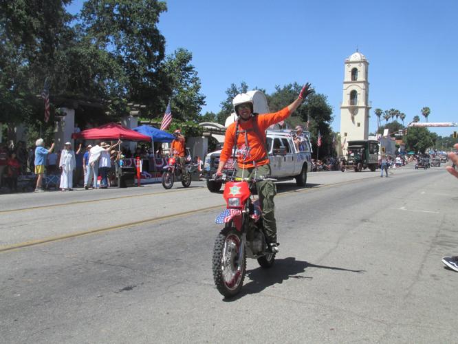 Ojai celebrates 'Lady Liberty' at 4th of July parade News