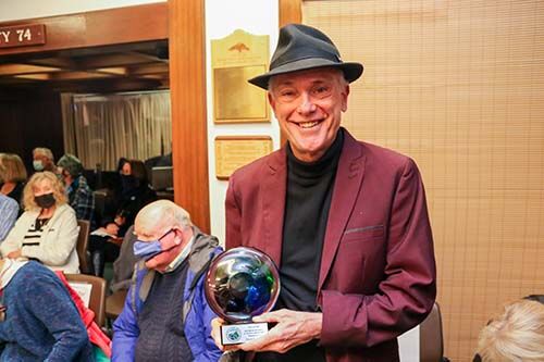Photographer Joseph Sohm accepts Lifetime Achievement in the Arts Award