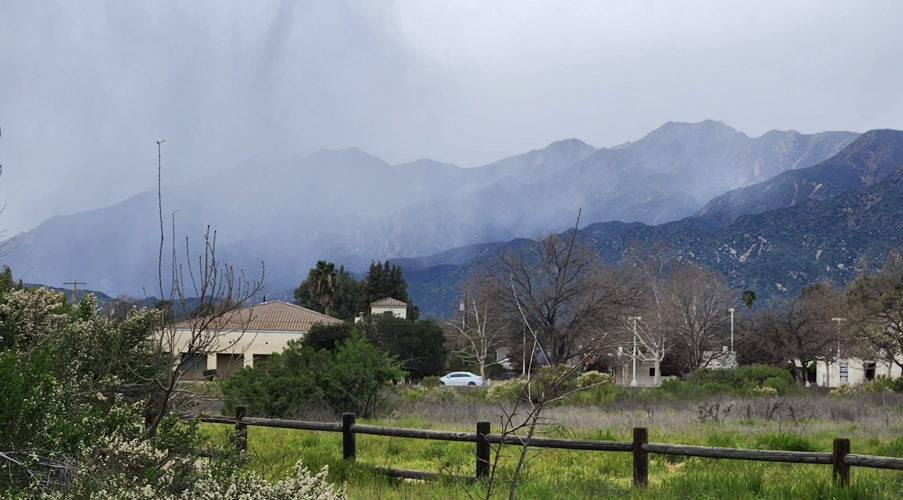 It's snowing in Upper Ojai Find the snowflake News