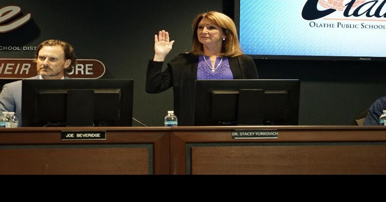 BRIEF: Yurkovich takes her oath of office as a USD 233 board member