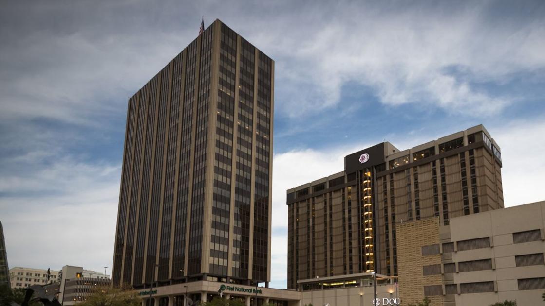 firefighters-rescue-window-washer-stranded-on-side-of-first-national-center