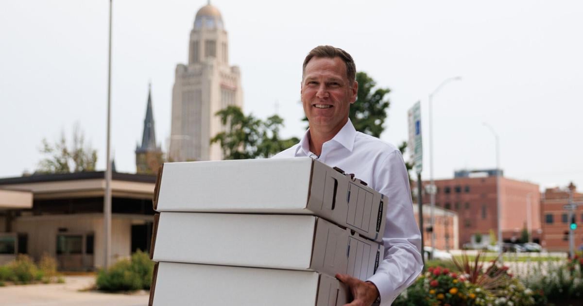 Signature issues keep Brett Lindstrom off Nebraska governor's ballot ...
