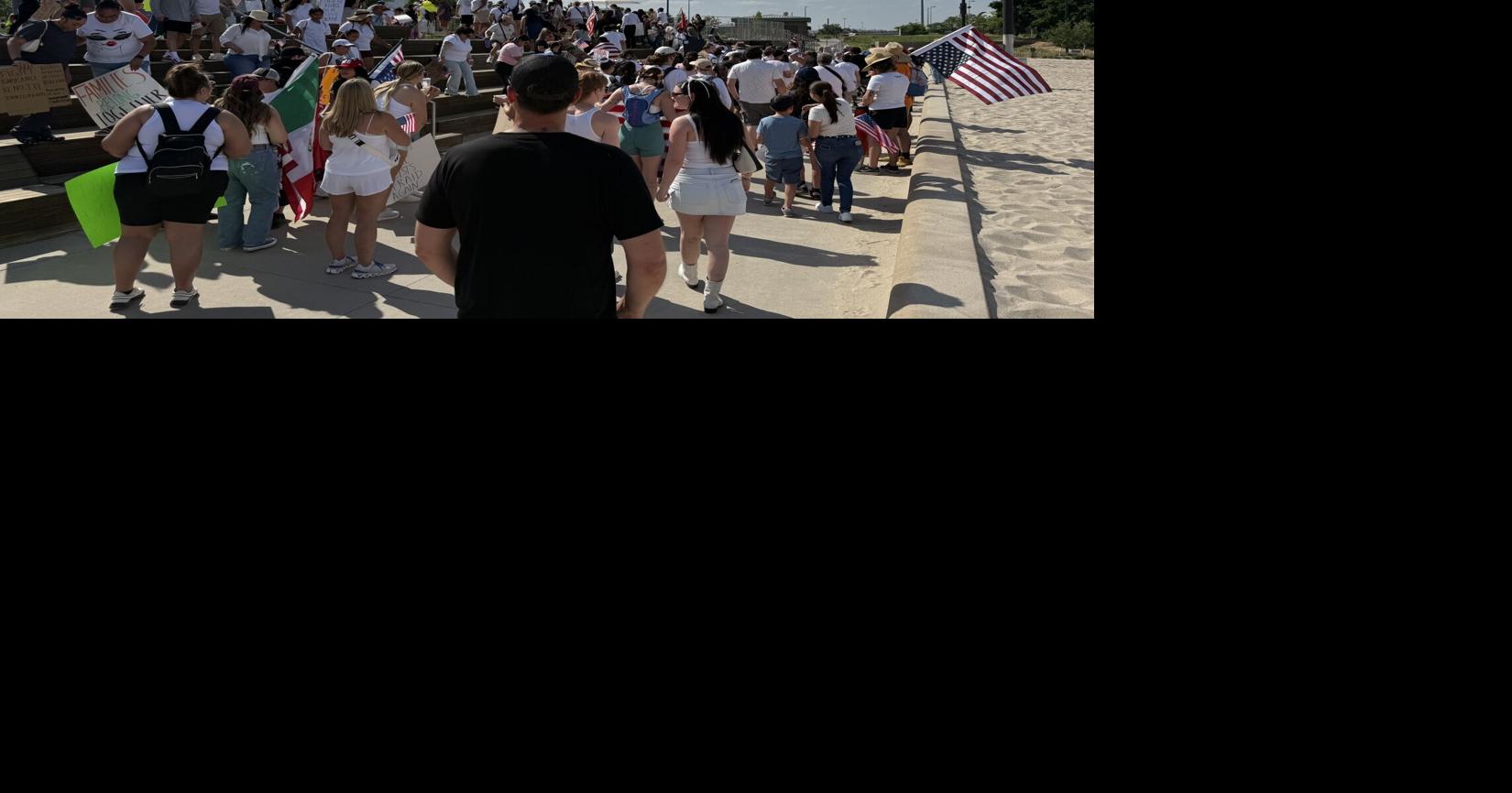 Live updates: Omaha protestors march to CWS in demonstration against ICE