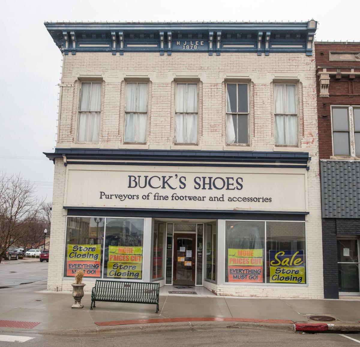 Hansen Omaha area's oldest shoe store will sell its final pairs
