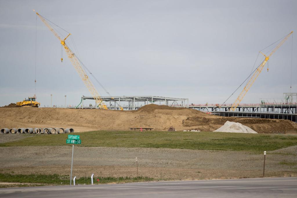 As Facebook Data Center Takes Shape In Papillion Neighbors Have Only Positive Things To Say Local News Omaha Com