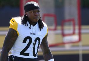 Which notable NFL players might be on chopping block?