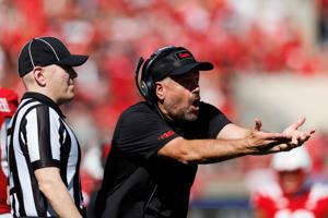 101026-owh-spo-nebraskavsindiana-nf-69.JPG