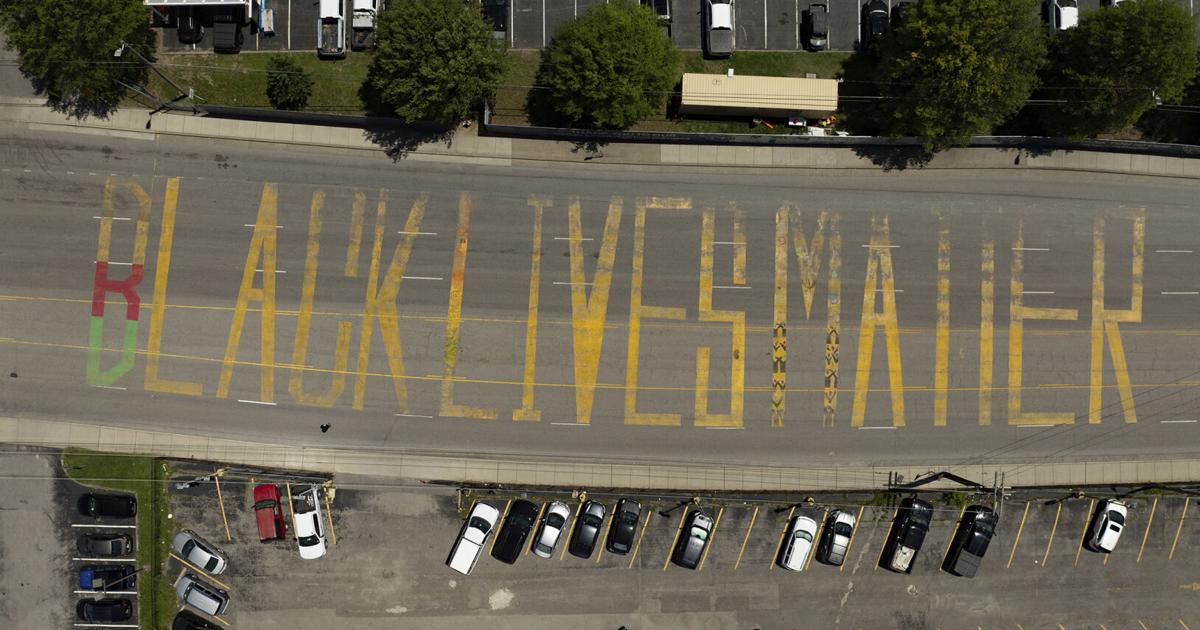Straßenmalereien von Black Lives Matter sind eine bleibende Erinnerung an ...