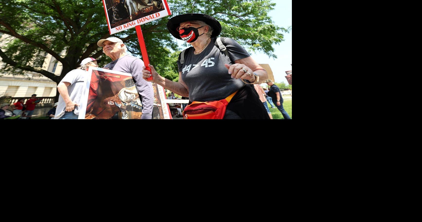 Anti-Trump demonstrators crowded streets, parks and plazas across the US ...