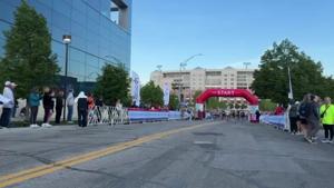 Watch: Lincoln Marathon kicks off at 14th and Vine