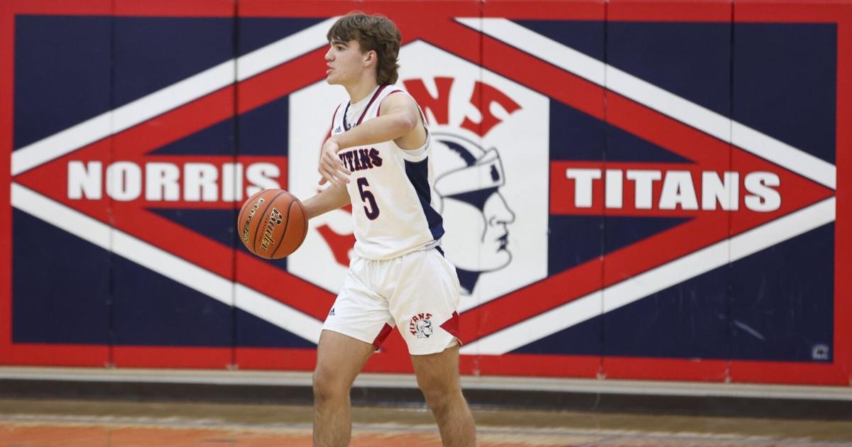 Norris boys basketball defeats Wahoo on free throws in final 19 seconds
