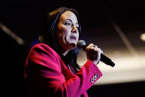 051226-owh-new-voting-nf-27.JPG