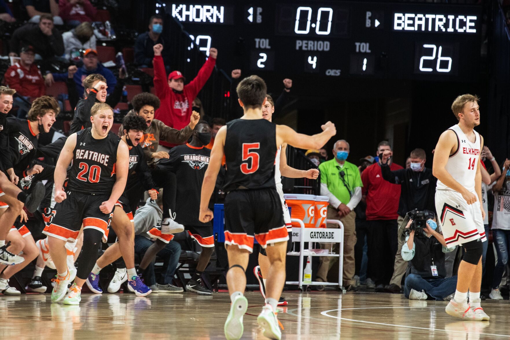 Class B Behind Kaden Glynn s 3 to force overtime Beatrice