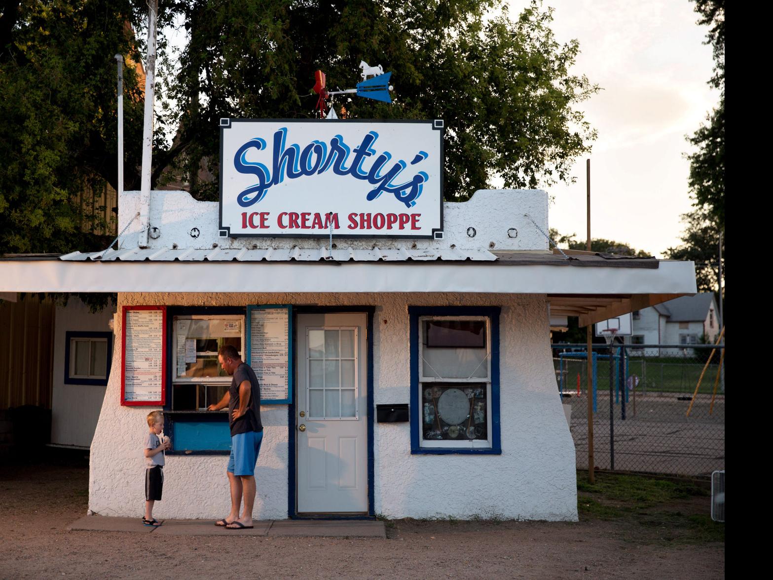 Grace Albion Ice Cream Shop Swirls Small Town Nebraska Charm With Sweet Nostalgia Latest Headlines Omaha Com