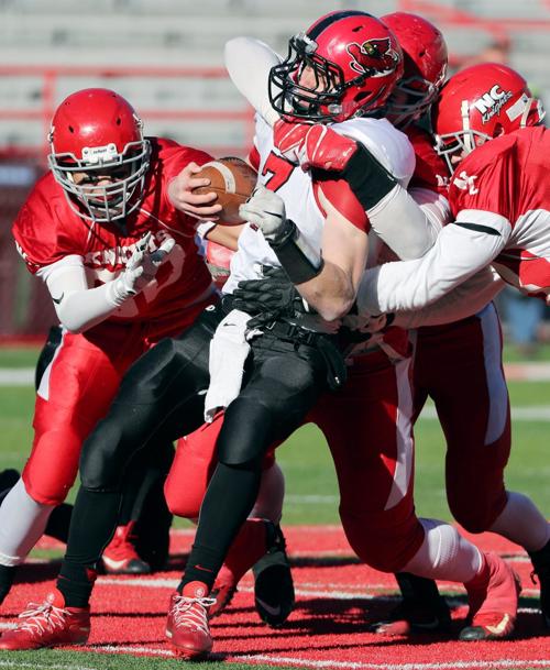Norfolk Catholic Lineman Commits To Nu As Huskers Stay Inside