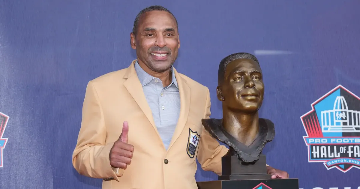 Former NU great Roger Craig announces he has dementia