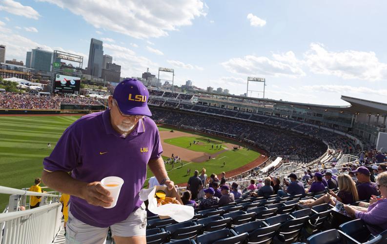 CWS general admission line begins forming 13 hours before first pitch