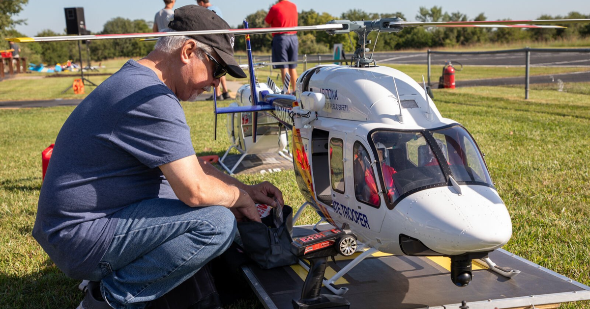 Labor Day Air Show in Omaha will showcase flyable model aircraft: Short ...