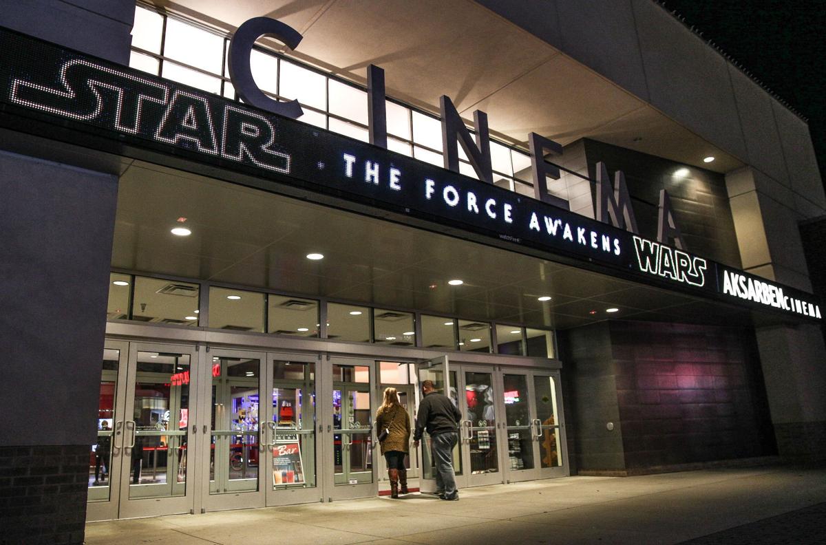 A new 12 screen movie theater is coming to west Omaha far west Omaha